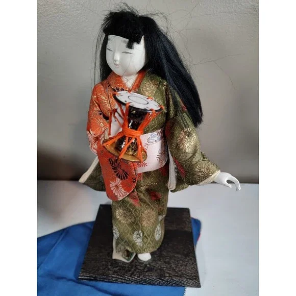 Vintage Japanese Geisha Doll w Kimono and Drum w/ Wood Base